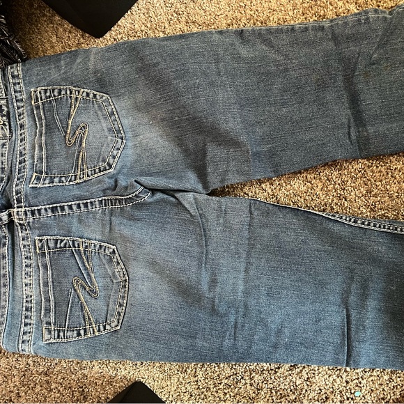 Silvers - Picture 2 of 2